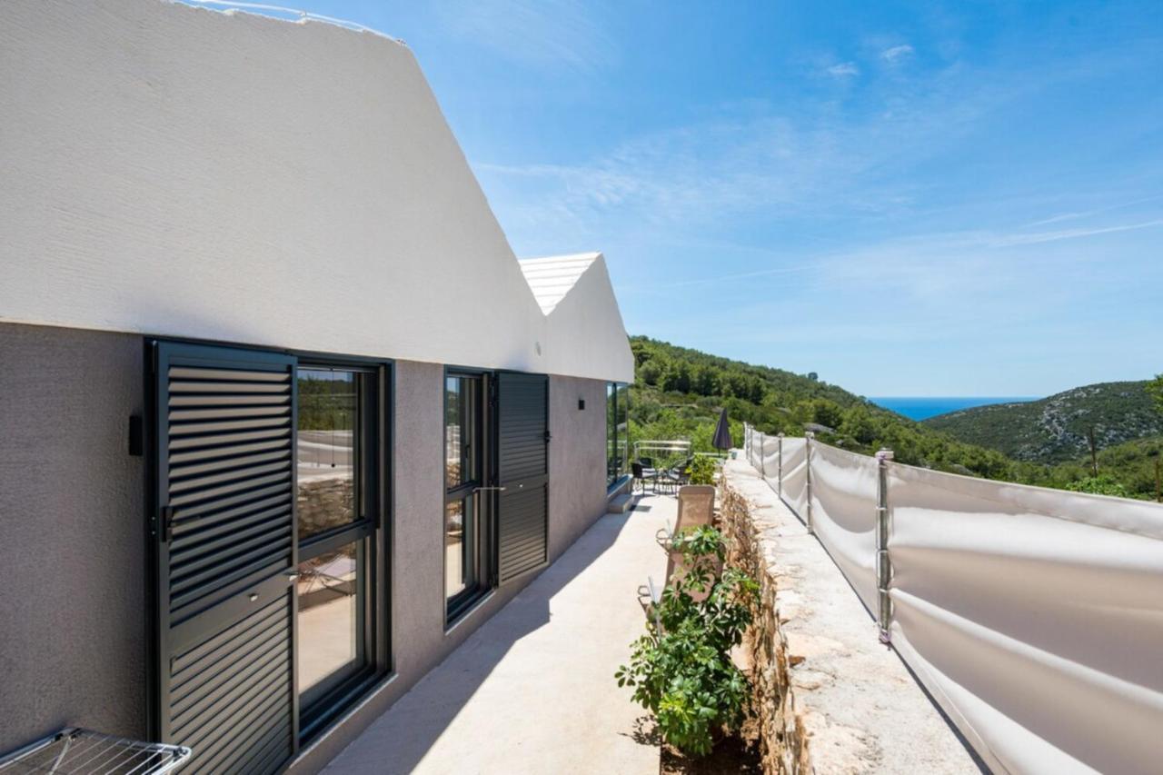 Rural House Pikola With Sea View On Vis Island Vila Komiža Exterior foto